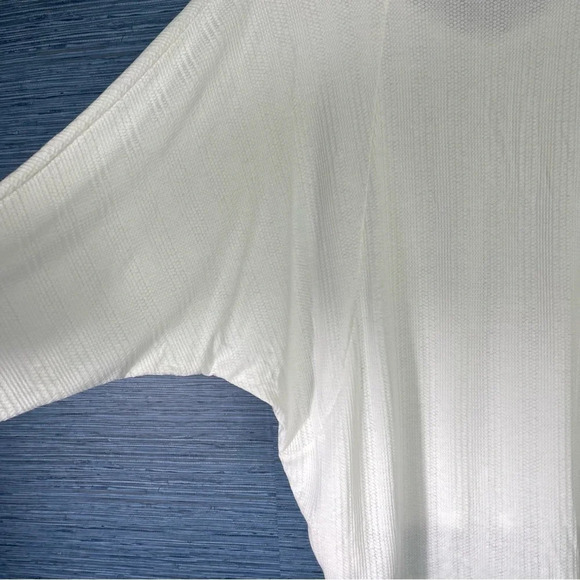 Fantastic Fawn White Medium Waffle Top - Picture 6 of 6